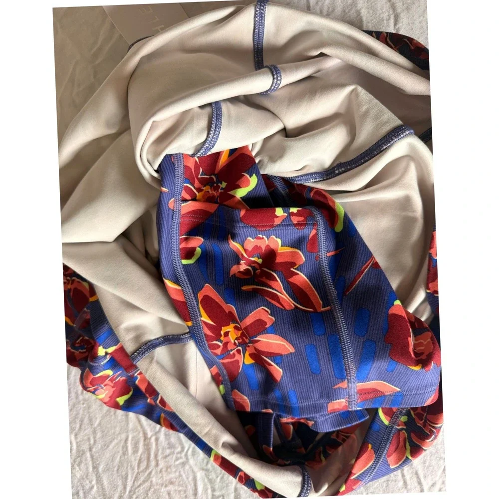 NWT‎ Athleta Floral Athletic Skort salutation Activewear Skirt Pockets Womens XS